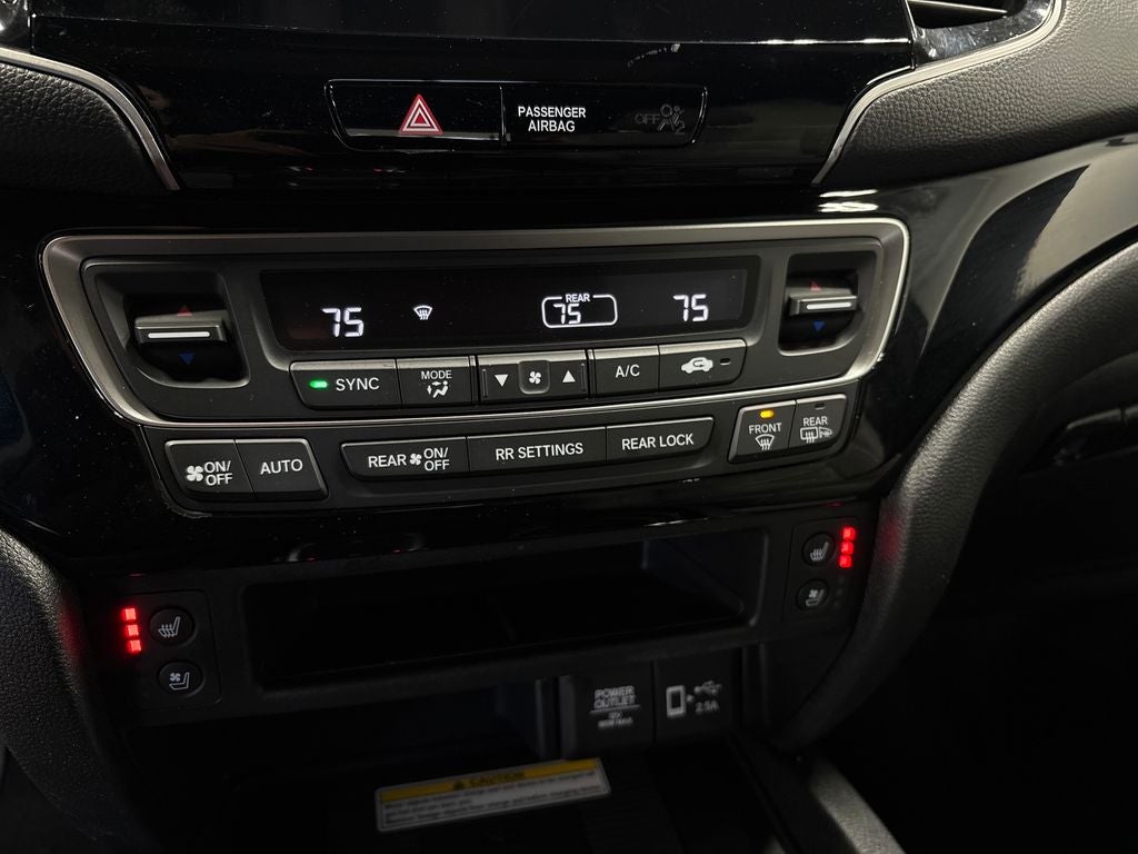 2022 Honda Passport Elite Power moonroof