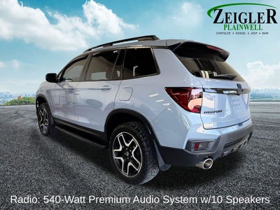 2022 Honda Passport Elite Navigation system: Honda Satellite-Linked Navigati