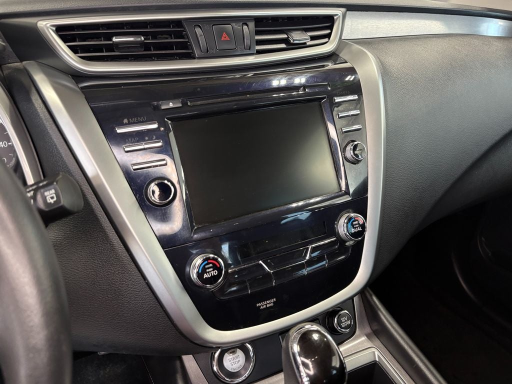 2024 Nissan Murano SV Heated seats