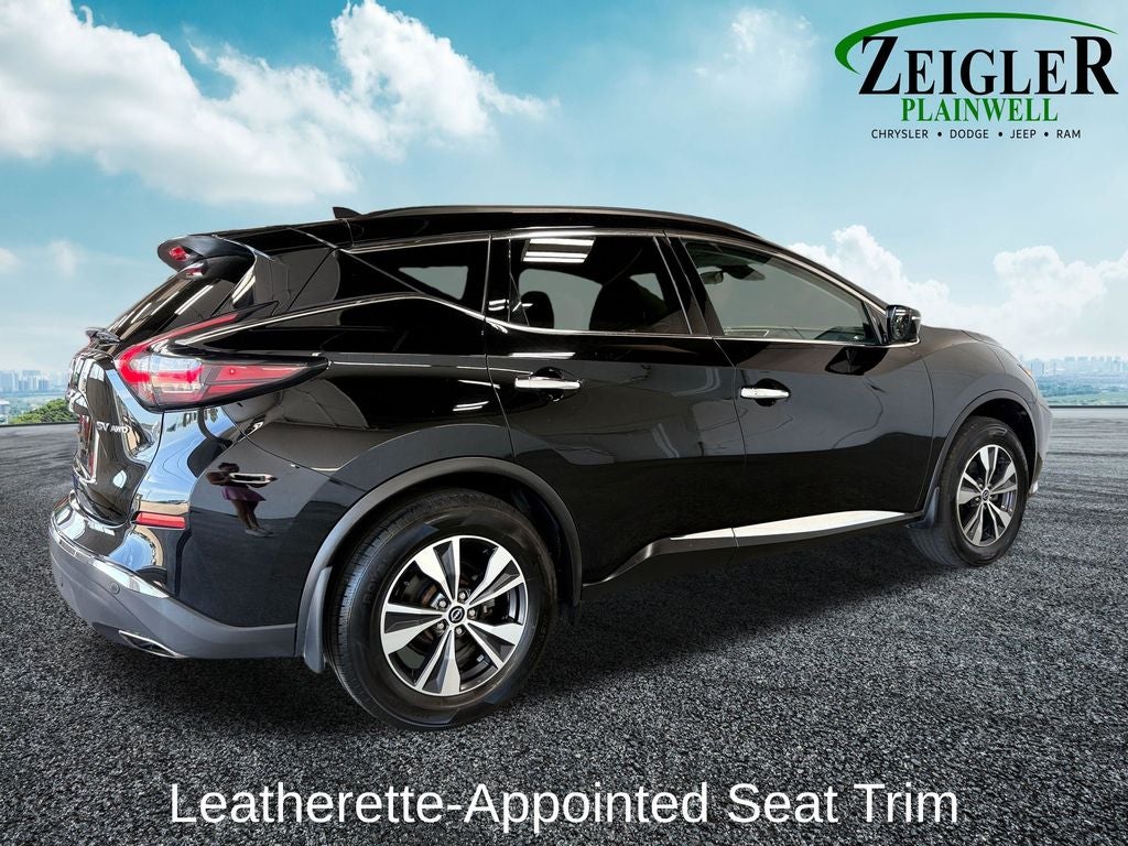 2024 Nissan Murano SV Heated seats