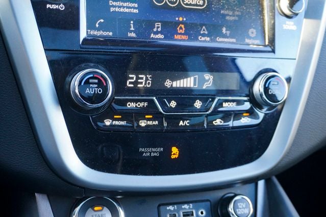 2022 Nissan Murano SL Navigation System & Dual Panel Panoramic Moonroof