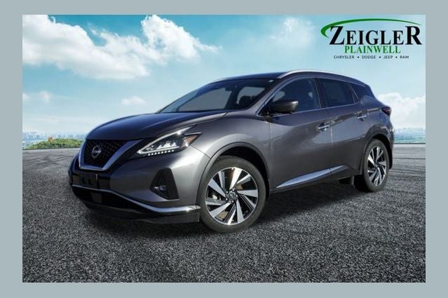 2024 Nissan Murano SL Power moonroof & Navigation System