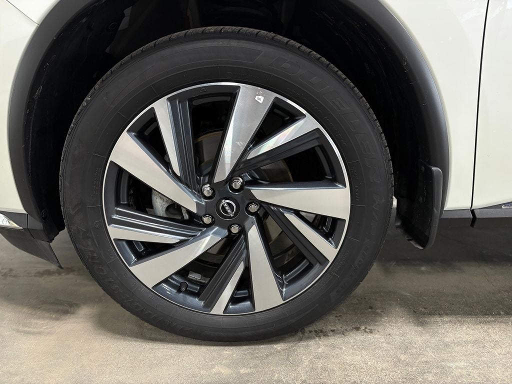 2024 Nissan Murano SL Power moonroof & Navigation System