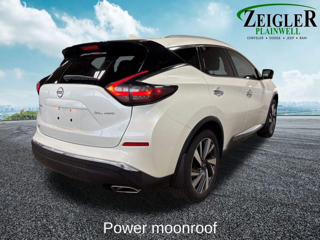 2024 Nissan Murano SL Power moonroof & Navigation System