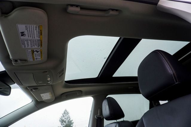 2021 Nissan Murano Platinum Power moonroof & Navigation System