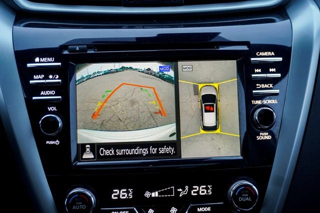 2021 Nissan Murano Platinum Power moonroof & Navigation System