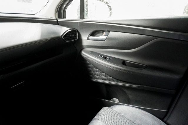 2022 Hyundai Santa Fe SEL Exterior Parking Camera & Apple CarPlay & Android