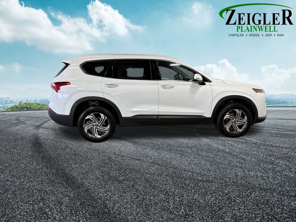 2023 Hyundai Santa Fe SEL Navigation System