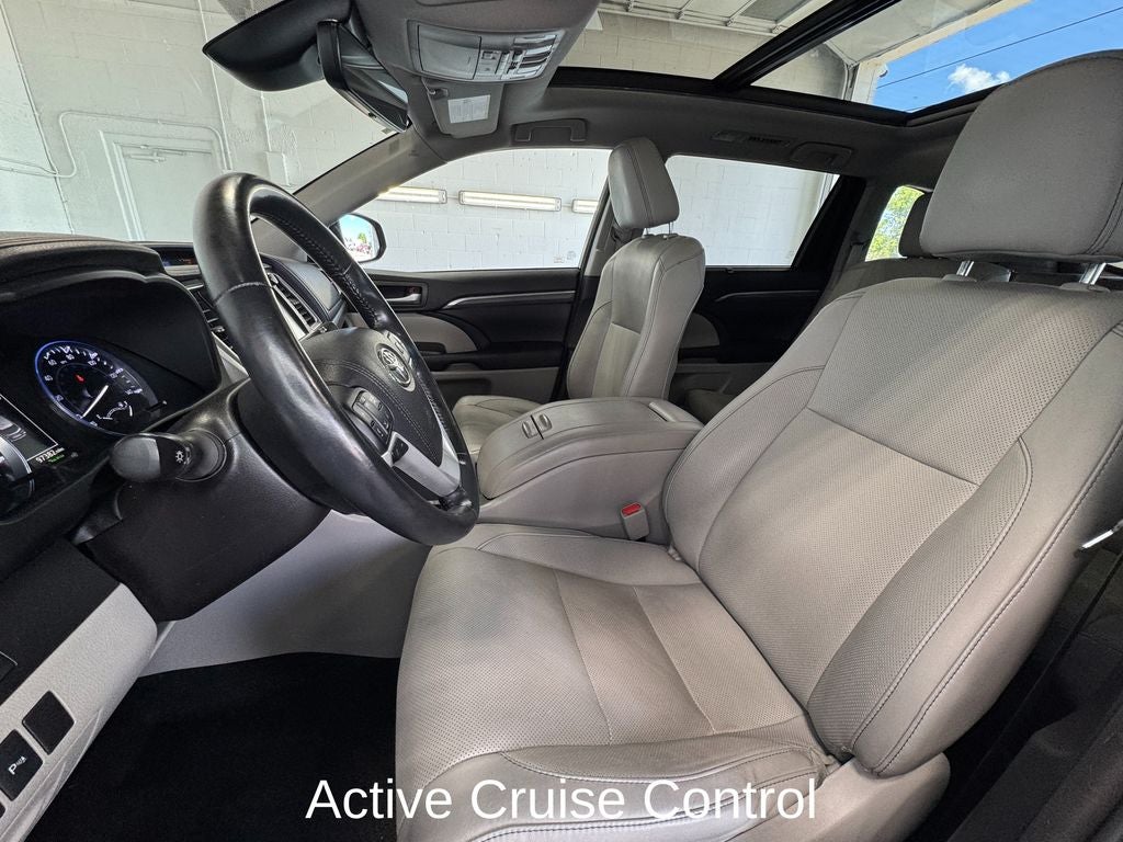 2017 Toyota Highlander Limited Platinum