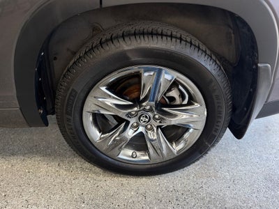 2017 Toyota Highlander Limited Platinum
