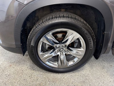 2017 Toyota Highlander Limited Platinum