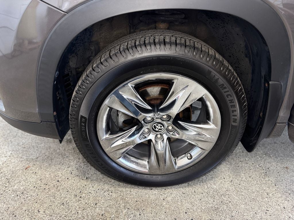 2017 Toyota Highlander Limited Platinum