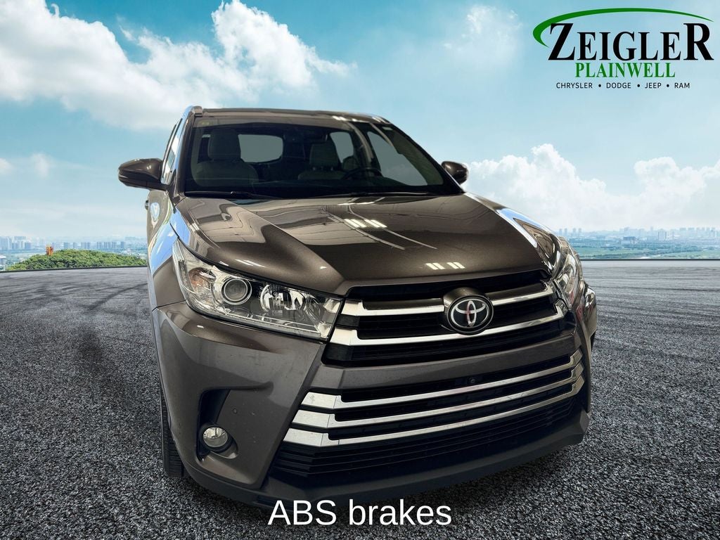 2017 Toyota Highlander Limited Platinum