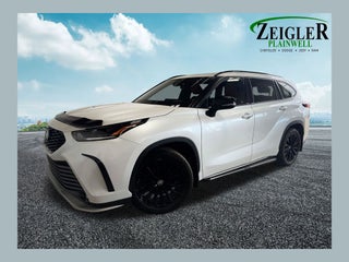 2024 Toyota Highlander XSE Power moonroof