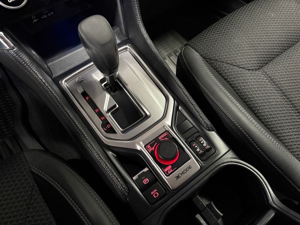 2024 Subaru Forester Premium Power moonroof: Panoramic