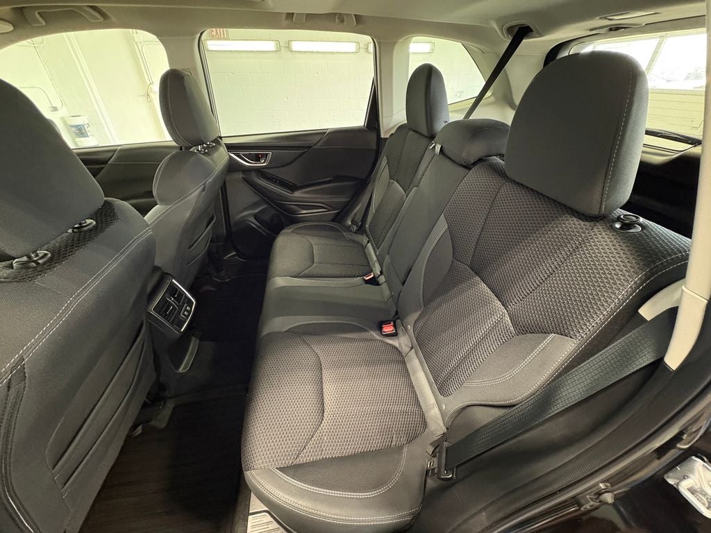 2024 Subaru Forester Premium Power moonroof: Panoramic