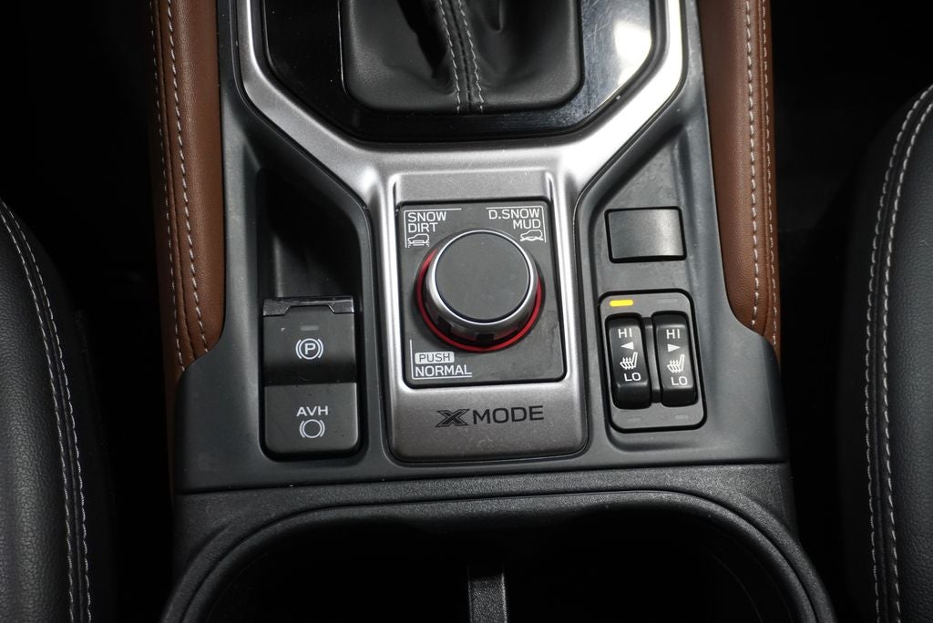 2023 Subaru Forester Touring Power moonroof: Panoramic