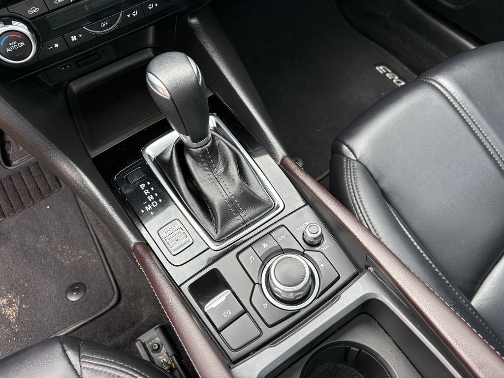 2017 Mazda Mazda3 Touring 2.5 Power moonroof