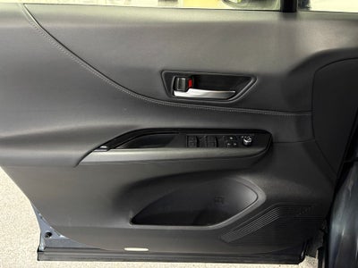 2022 Toyota Venza LE