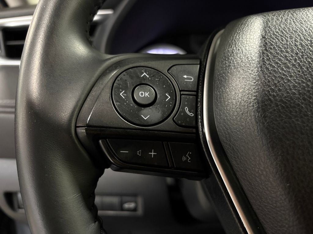 2022 Toyota Venza LE