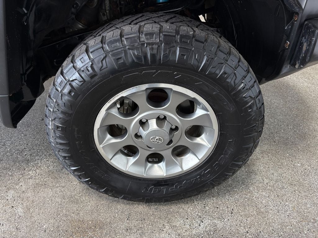 2013 Toyota FJ Cruiser Base Off-Road Package