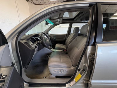 2006 Toyota Highlander V6 Sunroof