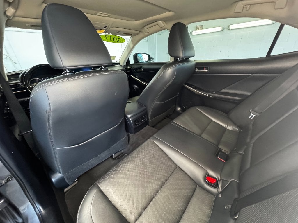 2017 Lexus IS 300 Power moonroof