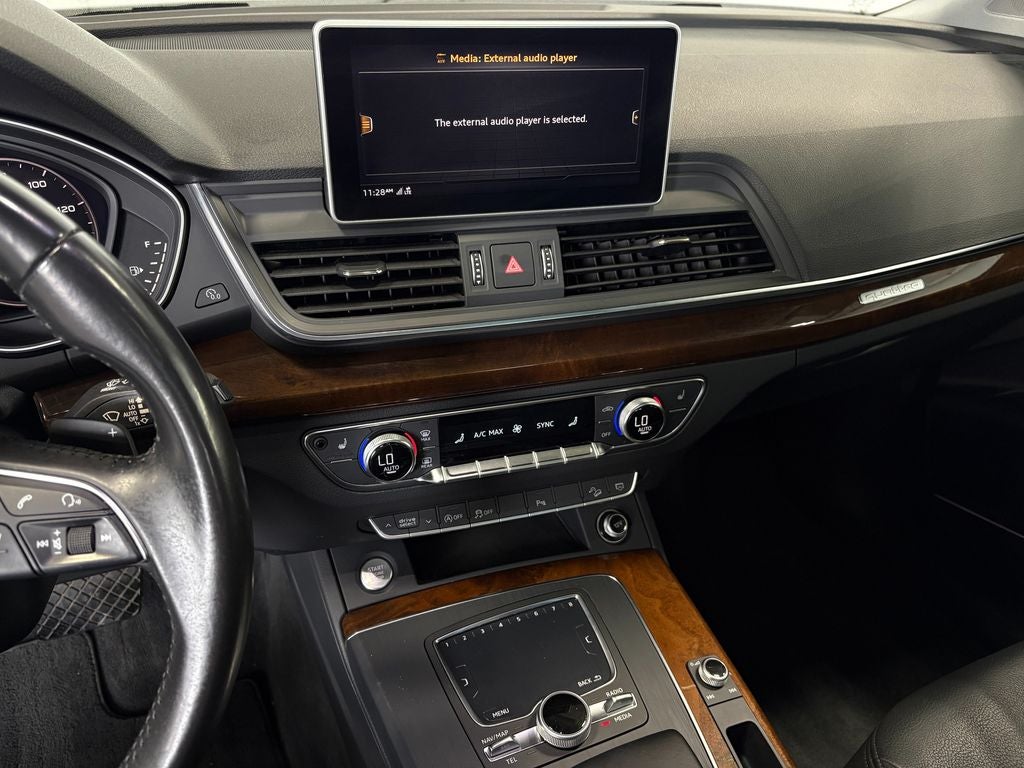 2018 Audi Q5 2.0T Premium Plus Panoramic Sunroof