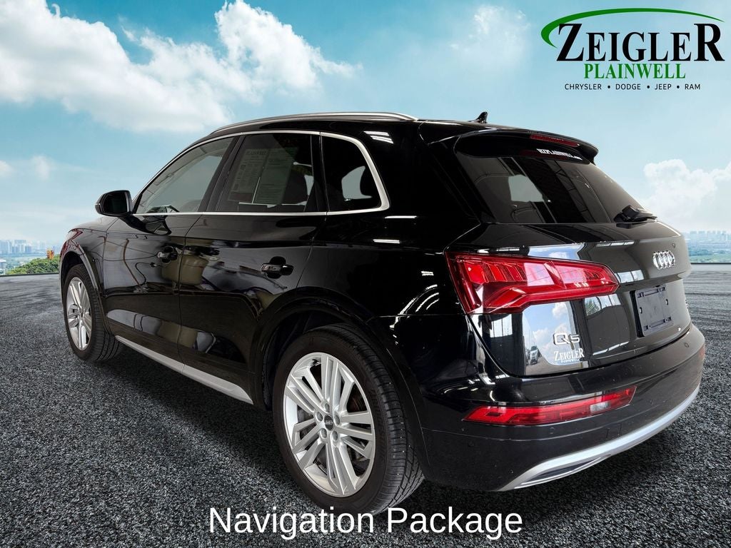 2018 Audi Q5 2.0T Premium Plus Panoramic Sunroof