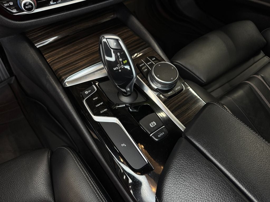 2019 BMW 5 Series 540i xDrive