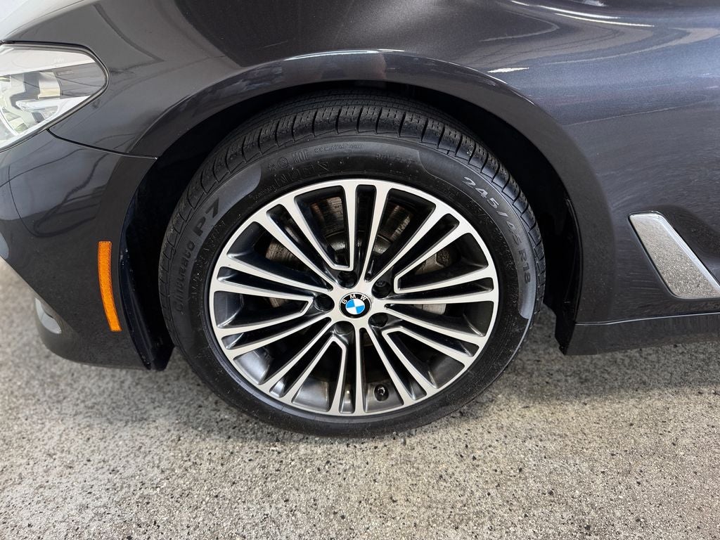 2019 BMW 5 Series 540i xDrive