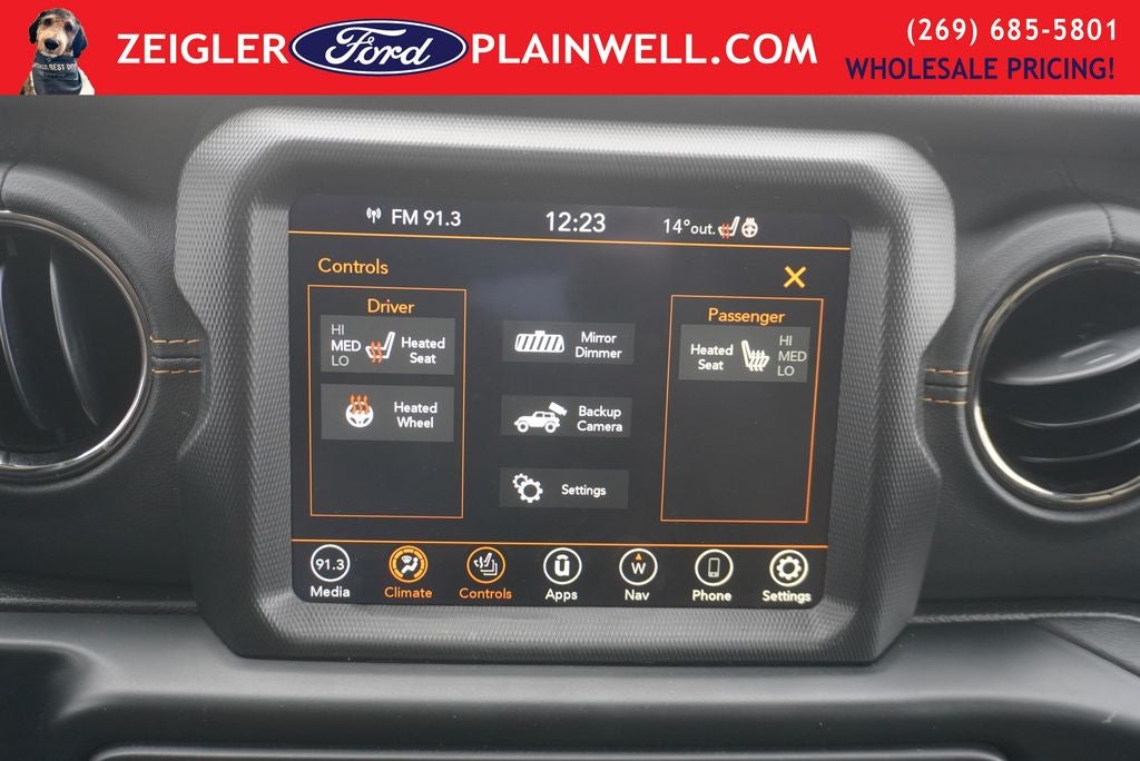 2022 Jeep Wrangler Unlimited Sahara High Altitude LEATHER 4X4 BODY COLOR TO MATCH