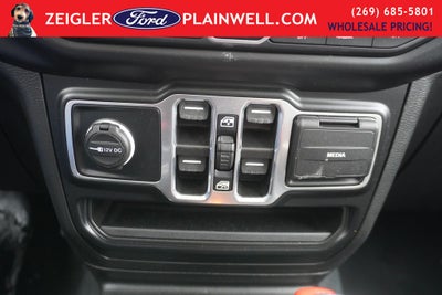 2022 Jeep Wrangler Unlimited Sahara High Altitude LEATHER 4X4 BODY COLOR TO MATCH