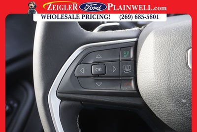 2023 Jeep Grand Cherokee Laredo V6 4x4 Rear Camera Power Seat