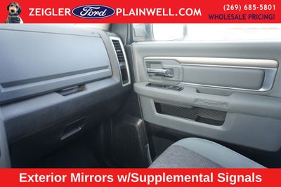 2016 RAM 1500 Outdoorsman Outdoorsman Crew Cab 4x4 Luxury Group V8 5.7 Liter