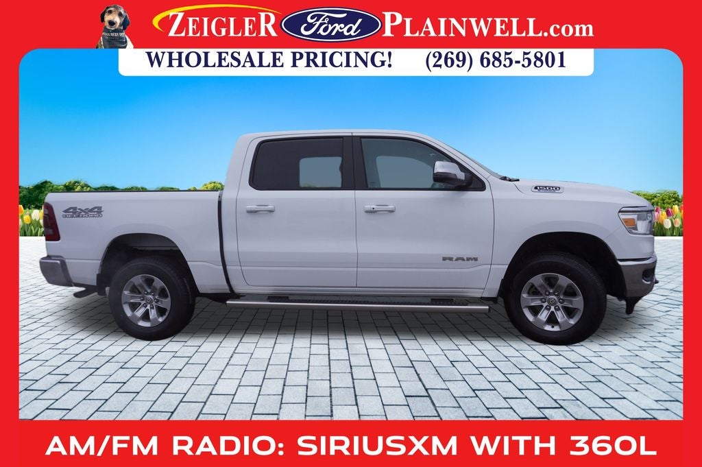 2023 RAM 1500 Laramie CREW CAB 4x4 Navigation Heated Front Leather Heate