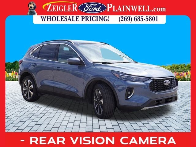2023 Ford Escape Platinum AWD PANORAMIC ROOF HEATED LEATHER SYNC 4