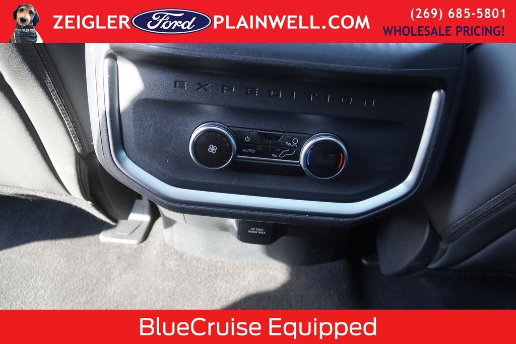 2025 Ford Expedition Max Active 4x4 Leather Panoramic Moonroof Leather Rear Camera