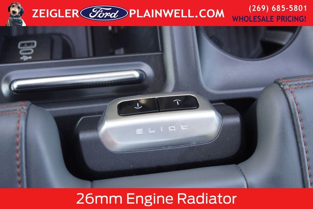 2025 Ford Expedition Max Active 4x4 Leather Panoramic Moonroof Leather Rear Camera