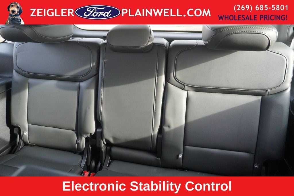 2025 Ford Expedition Active