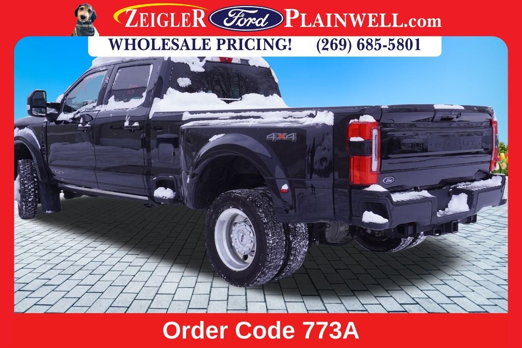 2025 Ford F-450SD Platinum DRW
