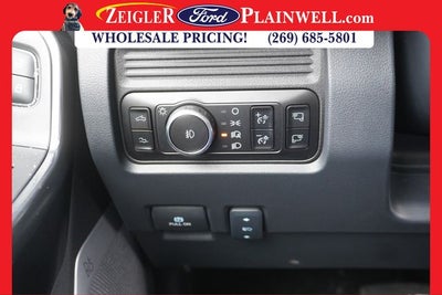 2025 Ford F-450SD Platinum DRW