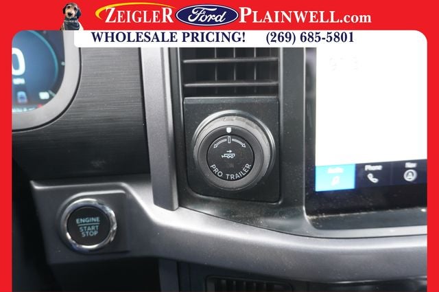 2025 Ford F-150 XLT CREW CAB 4X4 BLACK APPEARANCE PKG