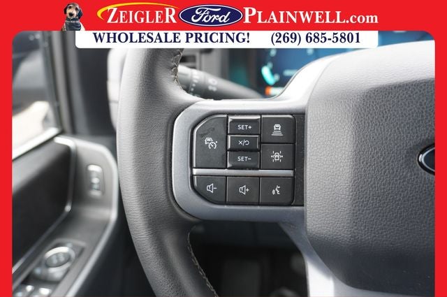 2025 Ford F-150 XLT CREW CAB 4X4 BLACK APPEARANCE PKG