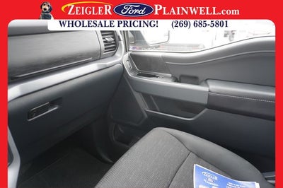 2025 Ford F-150 XLT CREW CAB 4X4 BLACK APPEARANCE PKG