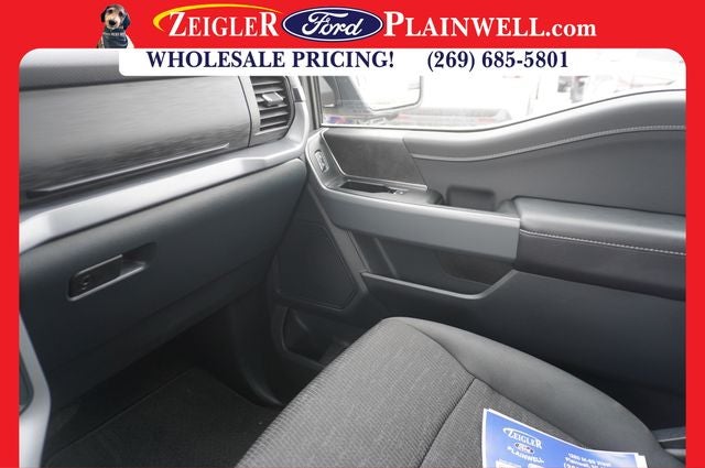 2025 Ford F-150 XLT CREW CAB 4X4 BLACK APPEARANCE PKG