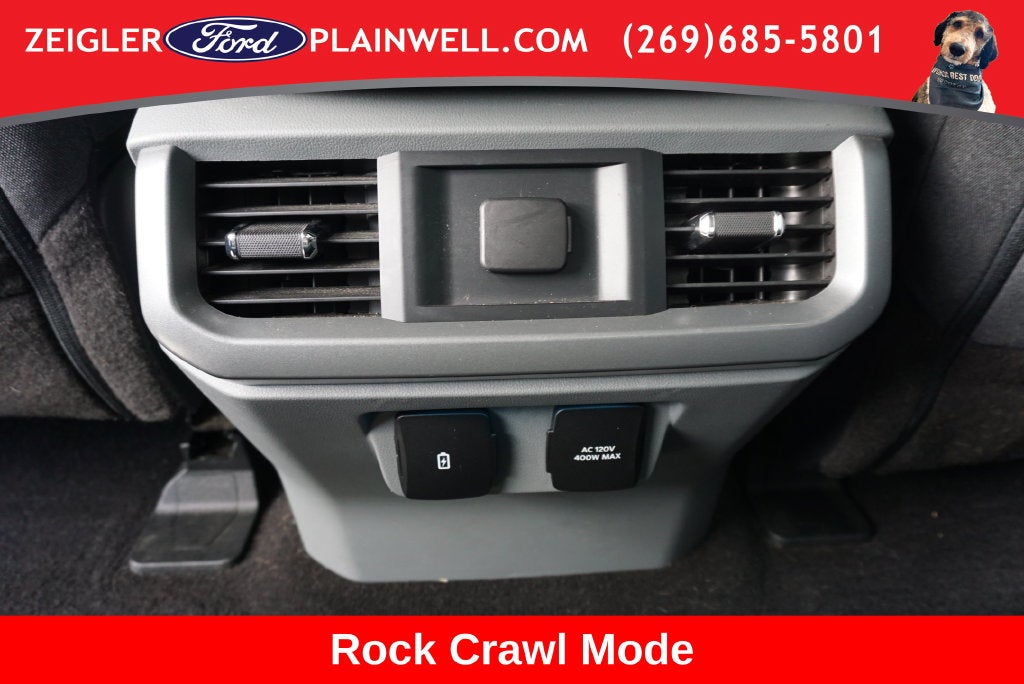 2021 Ford F-150 XLT Crew Cab FX4 Fiberglass Tonneau Cover