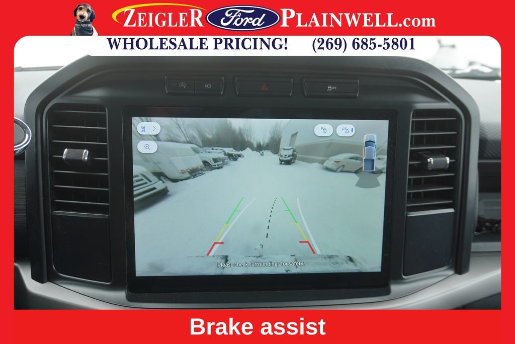 2024 Ford F-150 XL Reg Cab XL 2.7 Liter Ecoboost Rear Camera