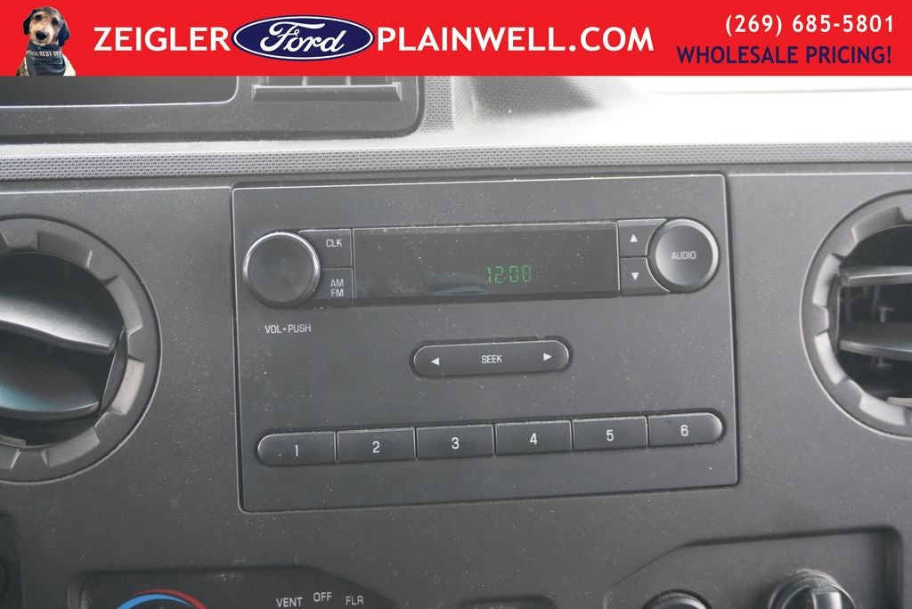 2013 Ford E-250 Passenger Wagon High Roof Passenger with Wheelchair Access