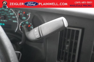 2015 Chevrolet Express 4500 Base Cutaway